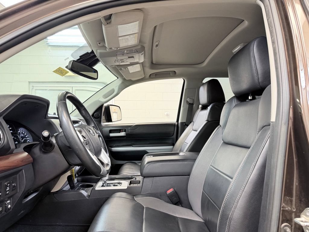 Used 2018 Toyota Tundra Limited w/ Limited Premium Package AWD/4WD image 16