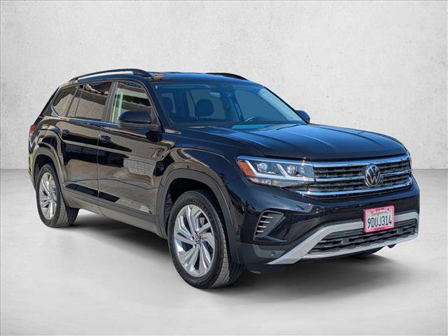 Certified 2023 Volkswagen Atlas SE image 3