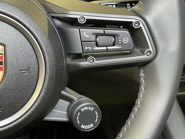 Certified 2025 Porsche Taycan AWD/4WD image 39