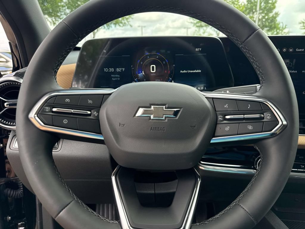 New 2026 Chevrolet Equinox ACTIV w/ Convenience Package III FWD image 25
