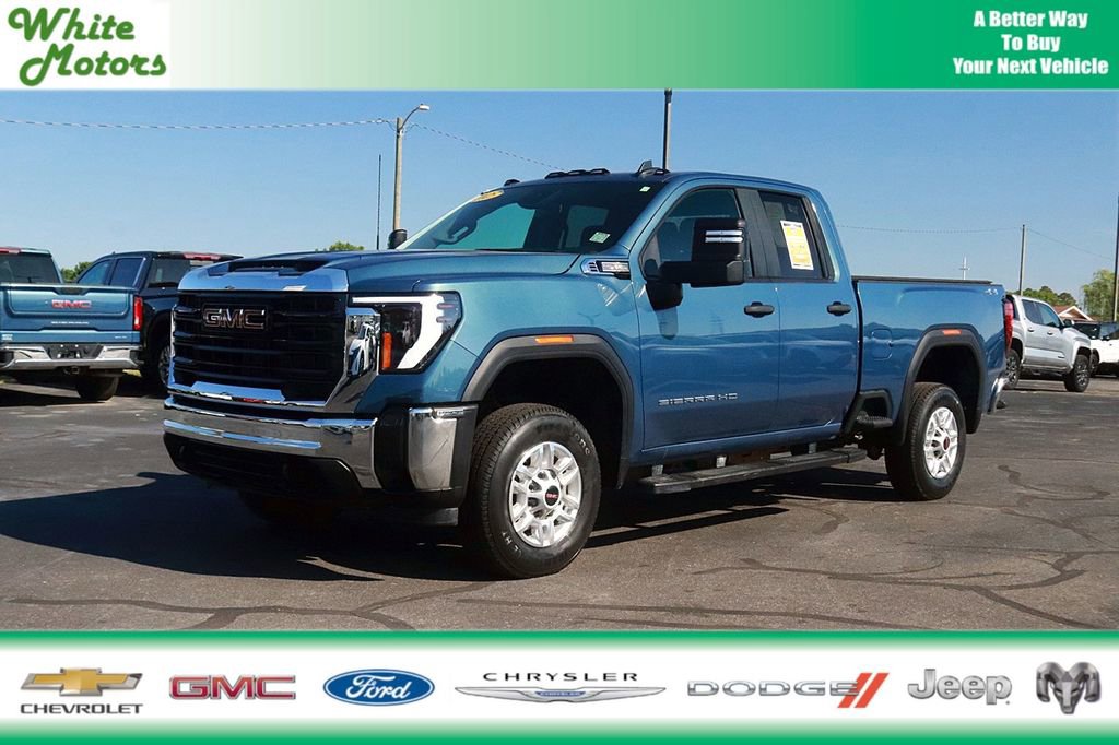 Used 2025 GMC Sierra 2500 Pro AWD/4WD image 1