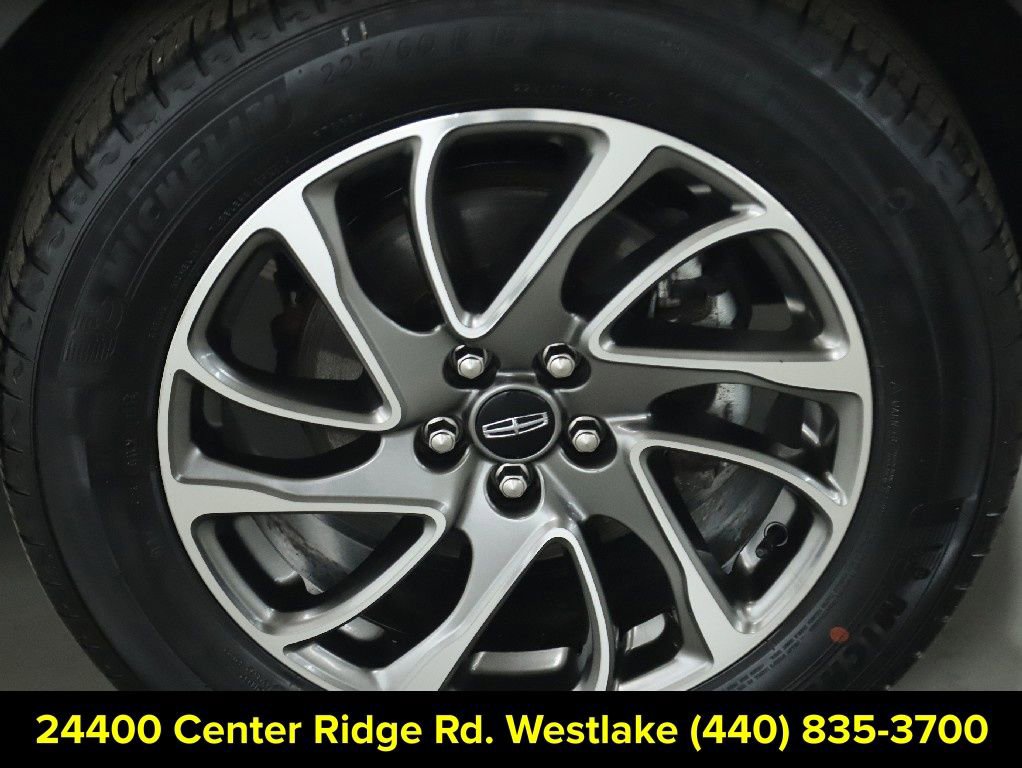 Used 2022 Lincoln Corsair AWD w/ Equipment Group 101A image 10