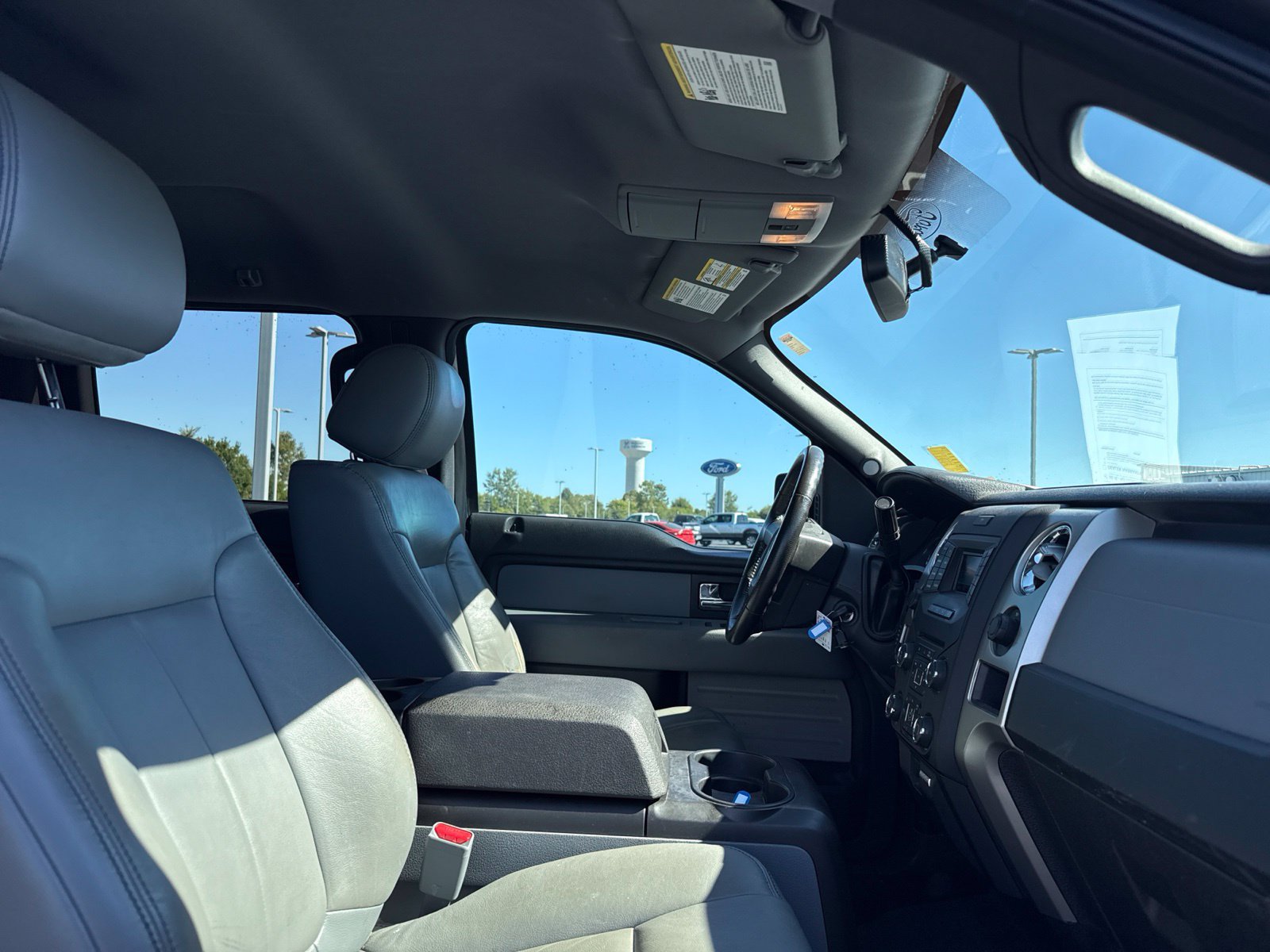 Used 2014 Ford F150 XLT w/ Equipment Group 302A Luxury AWD/4WD image 7