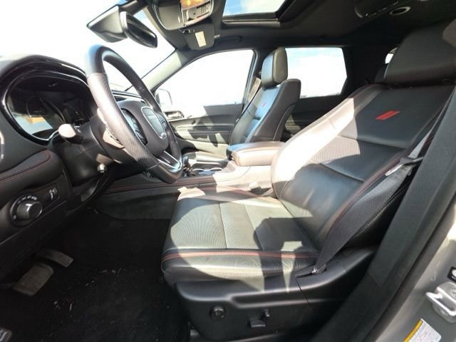 Used 2025 Dodge Durango GT AWD/4WD image 9
