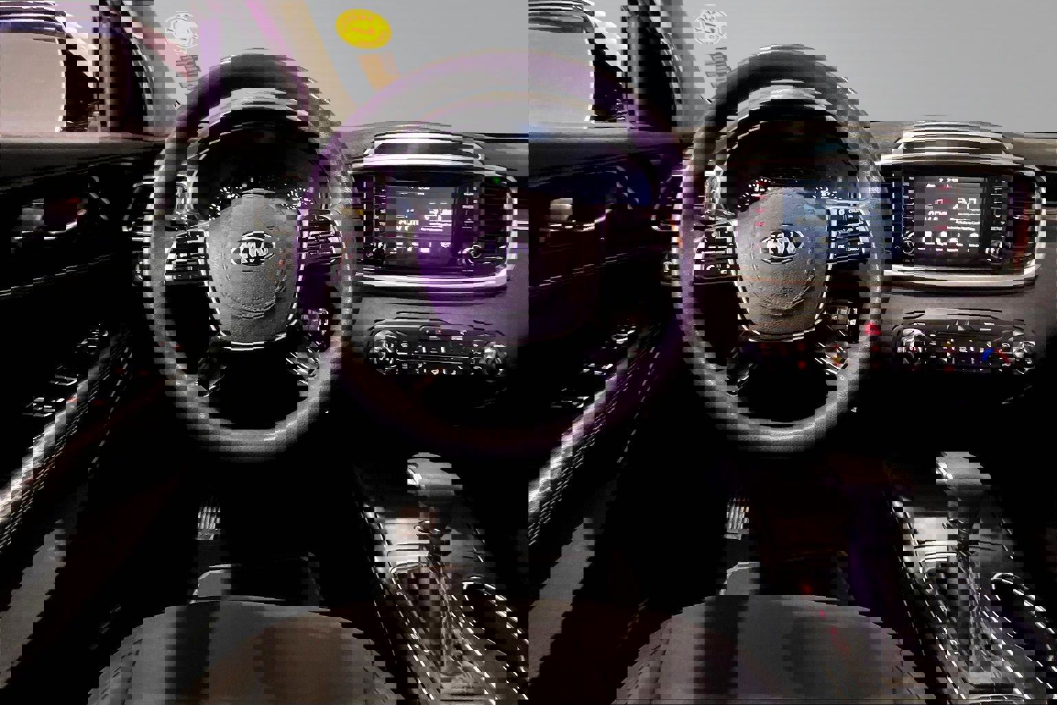 Used 2019 Kia Sorento LX image 8