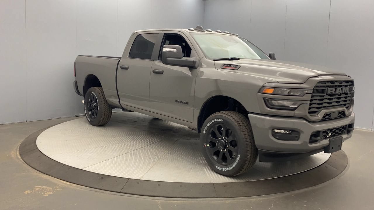 New 2026 RAM 2500 Big Horn AWD/4WD image 7