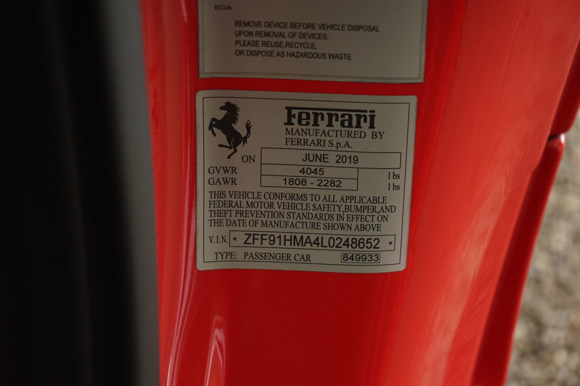 Used 2020 Ferrari 488 Pista Spider image 35