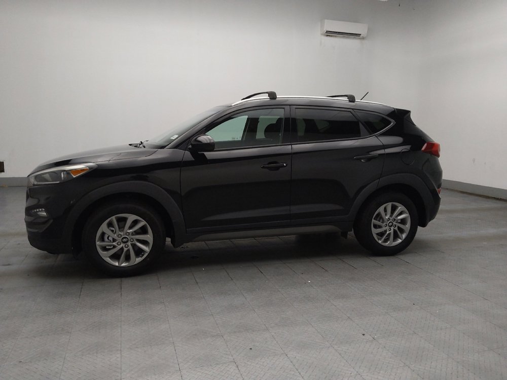 Used 2016 Hyundai Tucson SE w/ Option Group 02 FWD image 2
