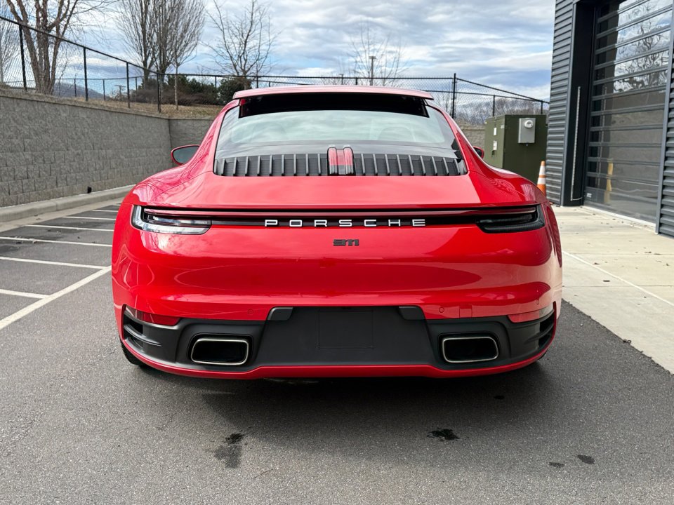 Certified 2022 Porsche 911 Carrera image 6