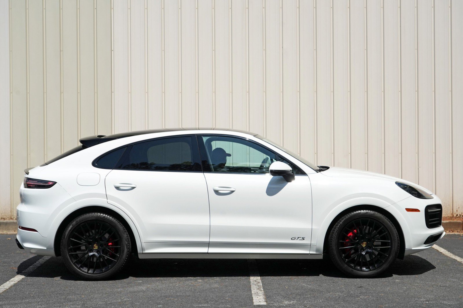 Used 2023 Porsche Cayenne GTS AWD/4WD image 62