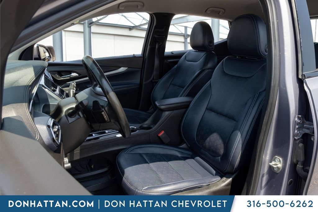 Used 2023 Chevrolet Bolt EUV Premier FWD image 15