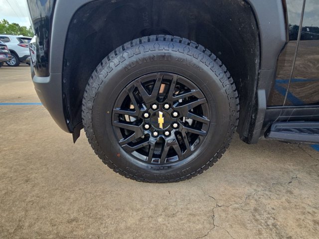 Used 2024 Chevrolet Silverado EV W/T AWD/4WD image 24