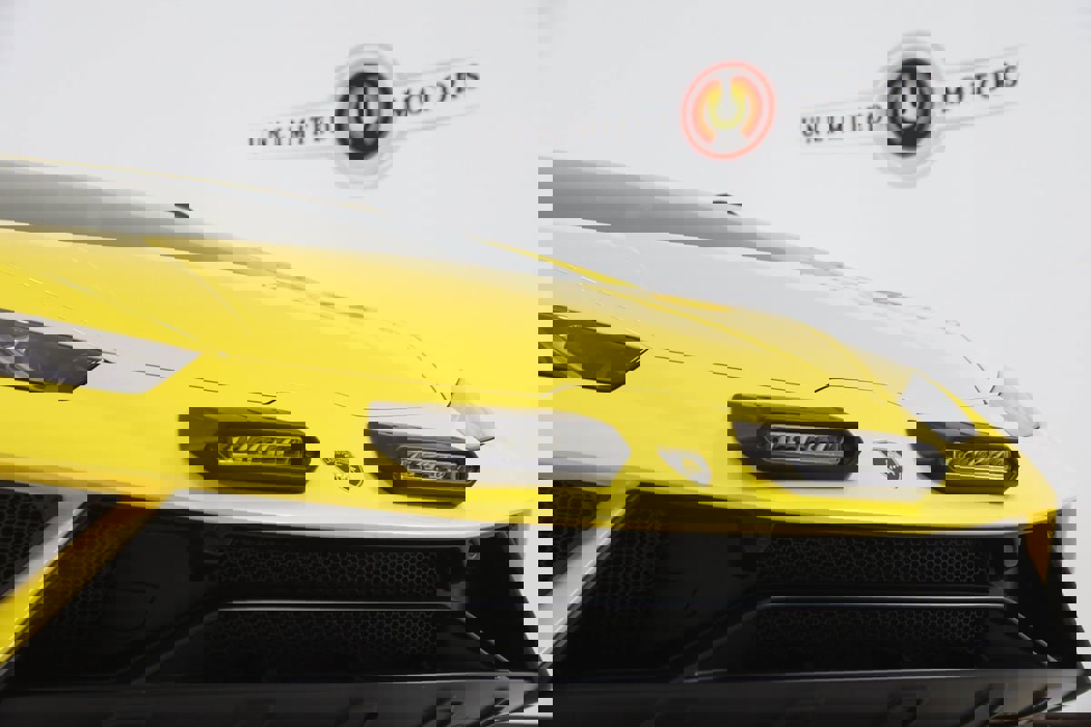 Used 2024 Lamborghini Huracan Sterrato image 27