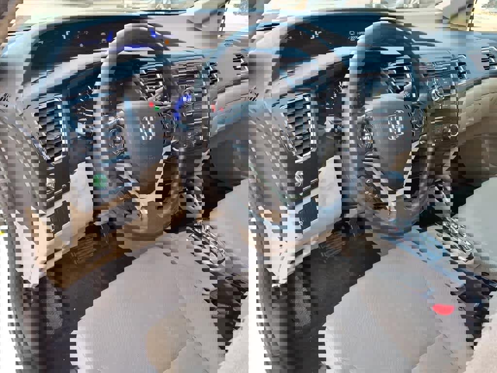 Used 2013 Honda Civic LX image 12