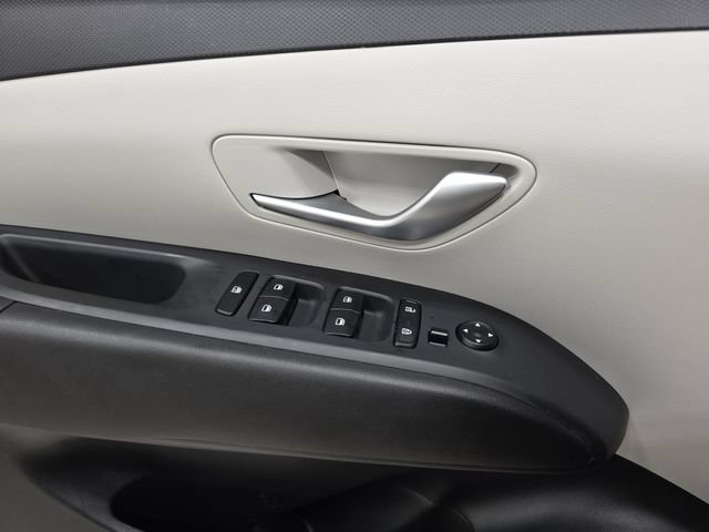 Used 2023 Hyundai Tucson SE AWD/4WD image 28