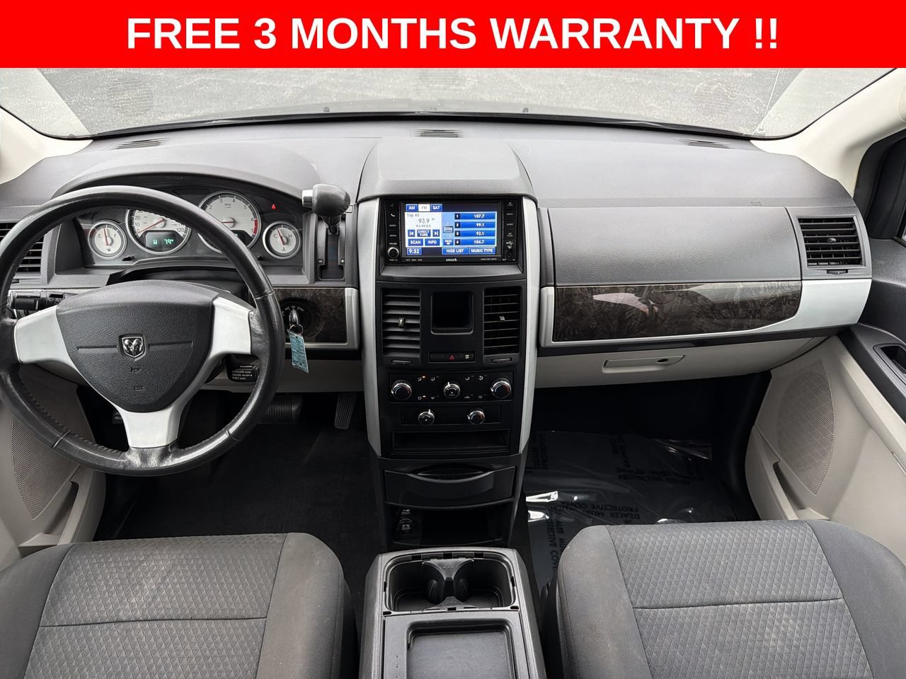Used 2010 Dodge Grand Caravan Crew w/ Family Value Group FWD image 37