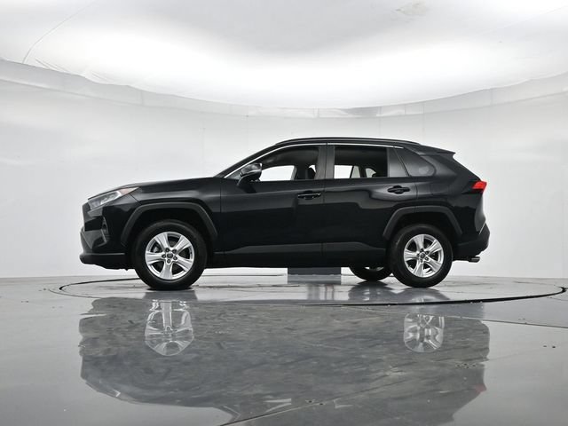 Used 2021 Toyota RAV4 XLE FWD image 37