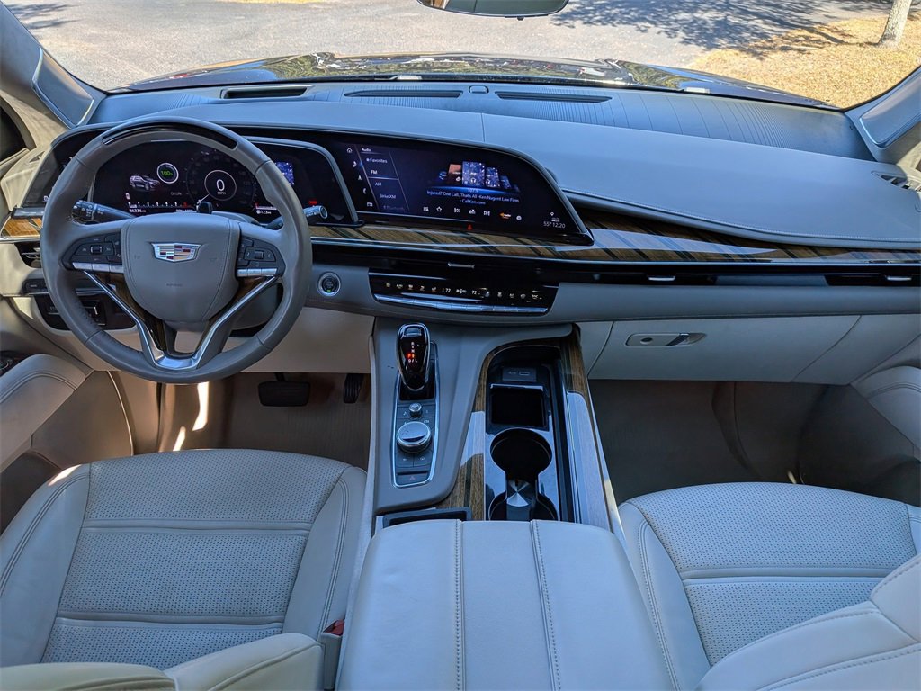 Used 2023 Cadillac Escalade Premium Luxury Platinum w/ LPO, Radiant Package image 18