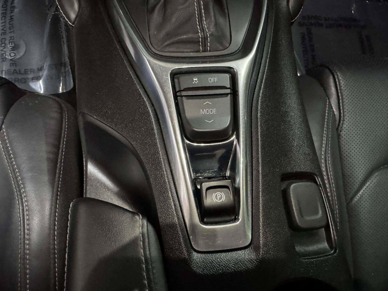 Used 2018 Chevrolet Camaro SS w/ Redline Edition RWD image 30