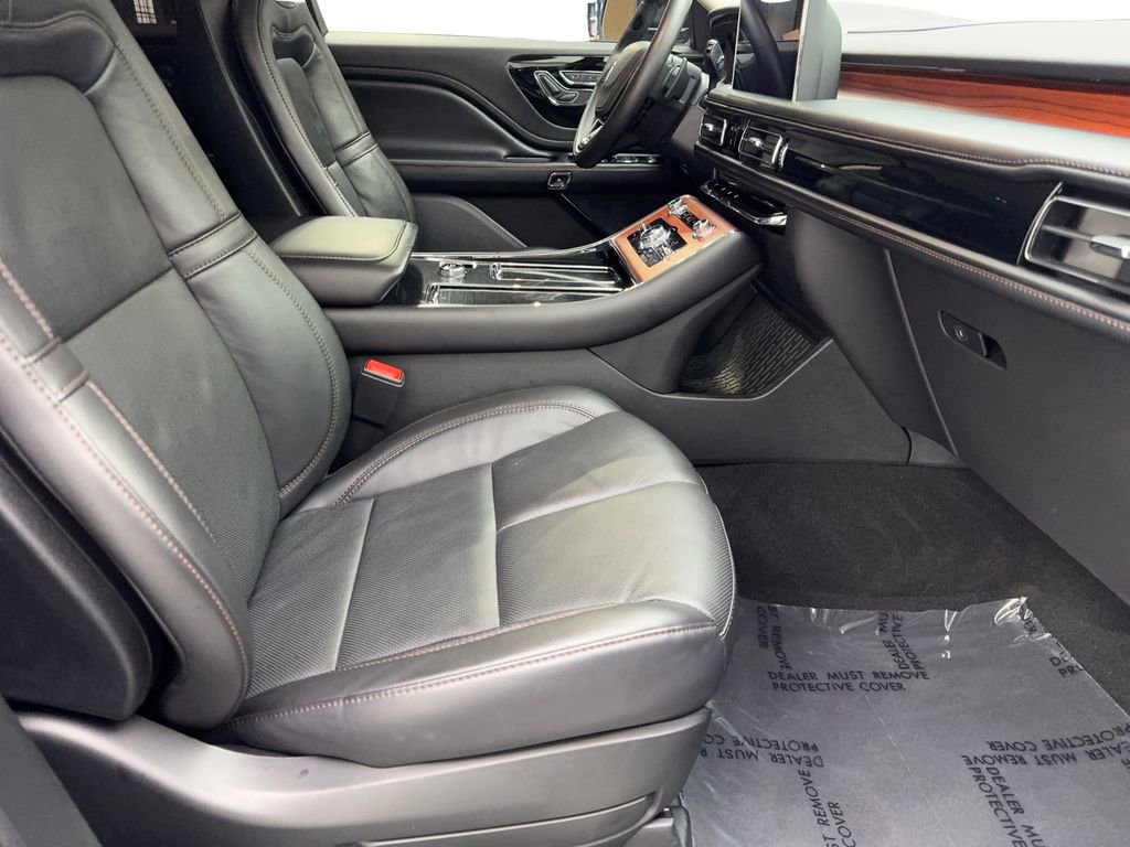 Used 2024 Lincoln Aviator Reserve w/ Equipment Group 201A image 46