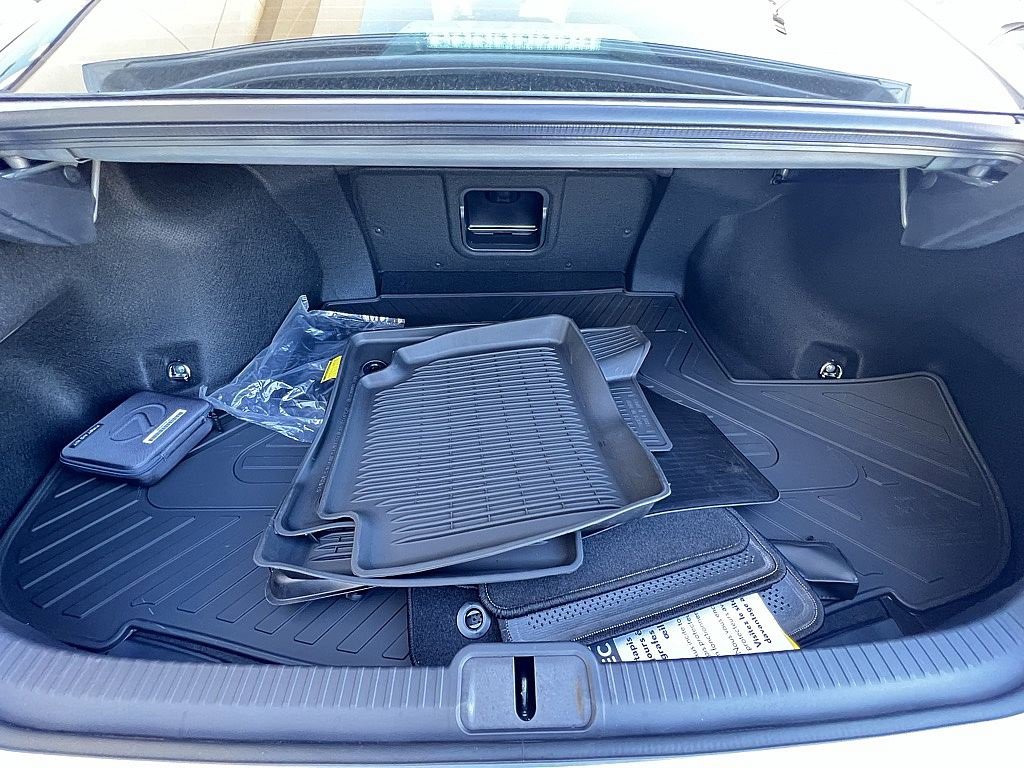 New 2025 Lexus ES 350 w/ Premium Package image 21