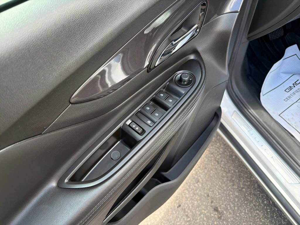 Used 2019 Buick Encore Preferred AWD/4WD image 29