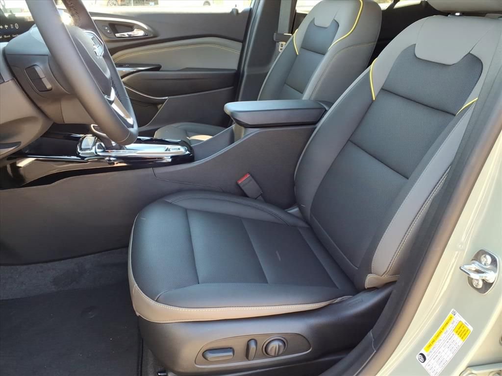 New 2026 Chevrolet Trax ACTIV w/ Driver Confidence Package image 11