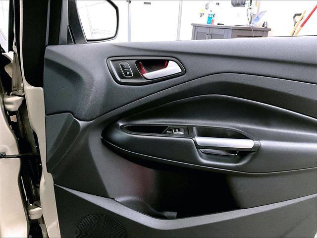 Used 2017 Ford Escape Titanium AWD/4WD image 24