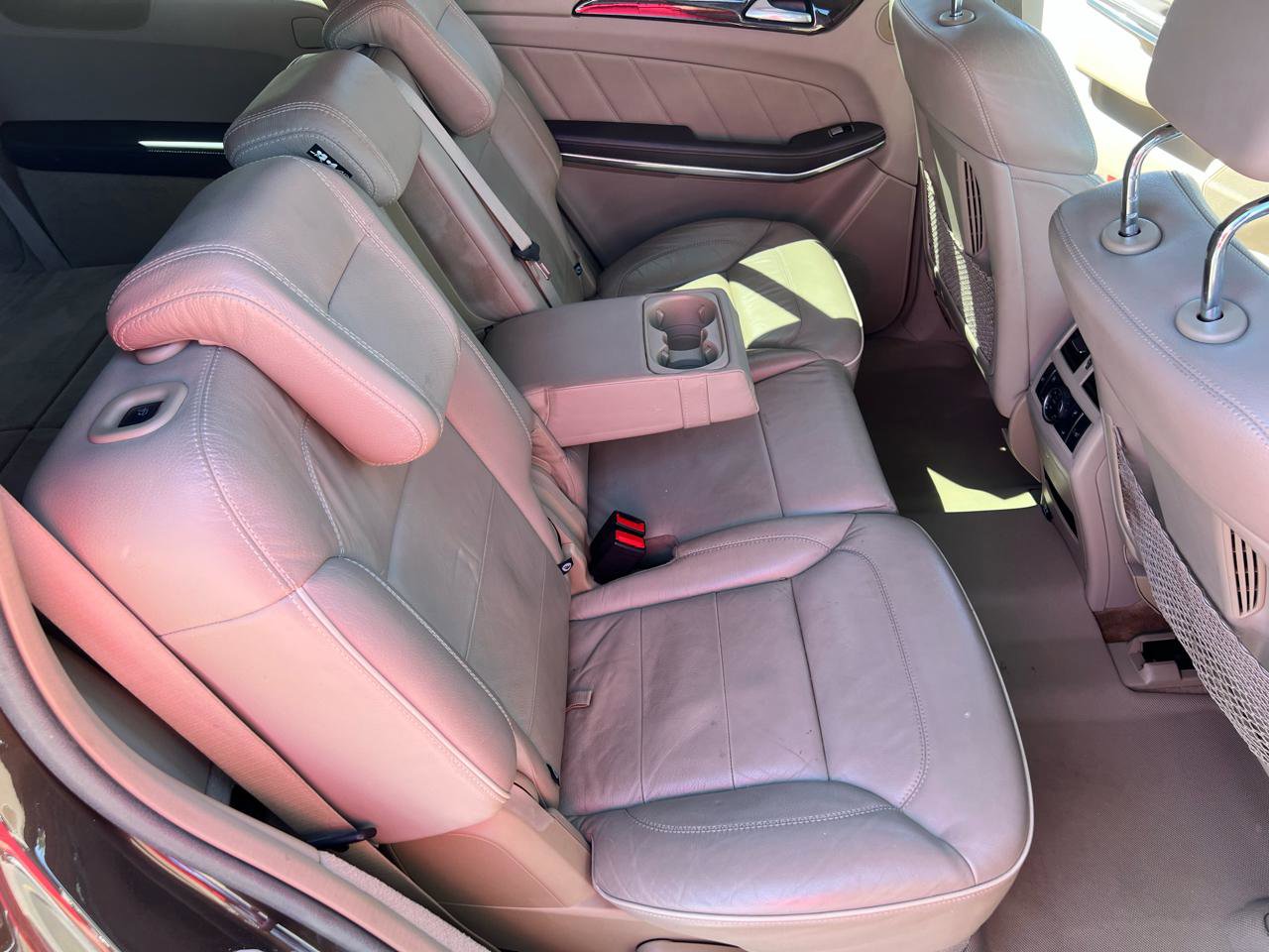 Used 2014 Mercedes-Benz GL 450 4MATIC image 26