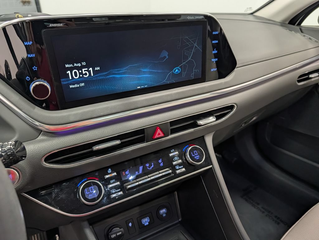 Used 2023 Hyundai Sonata Limited FWD image 11