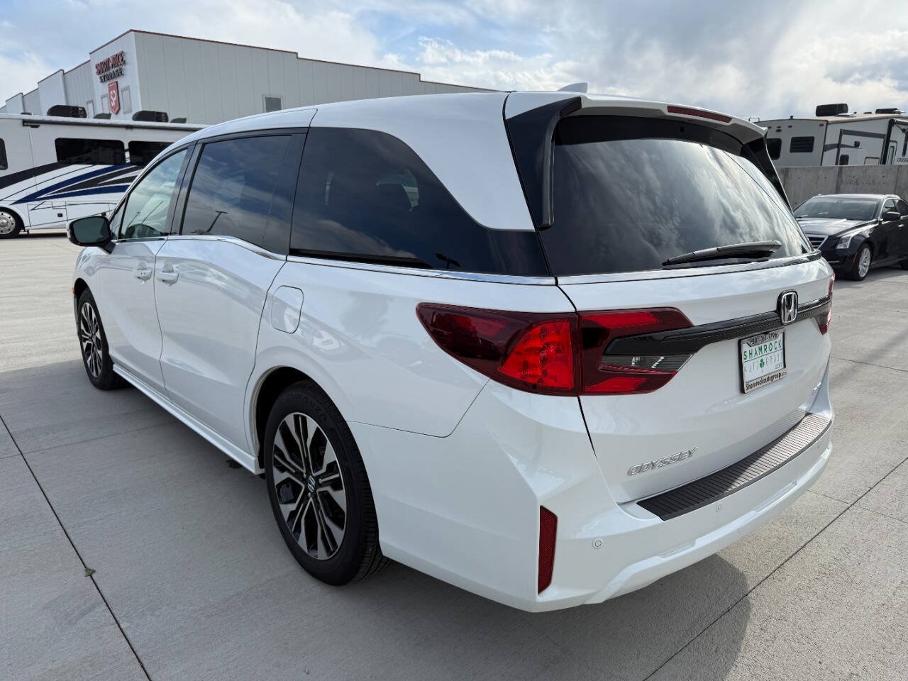 Used 2026 Honda Odyssey Elite image 5
