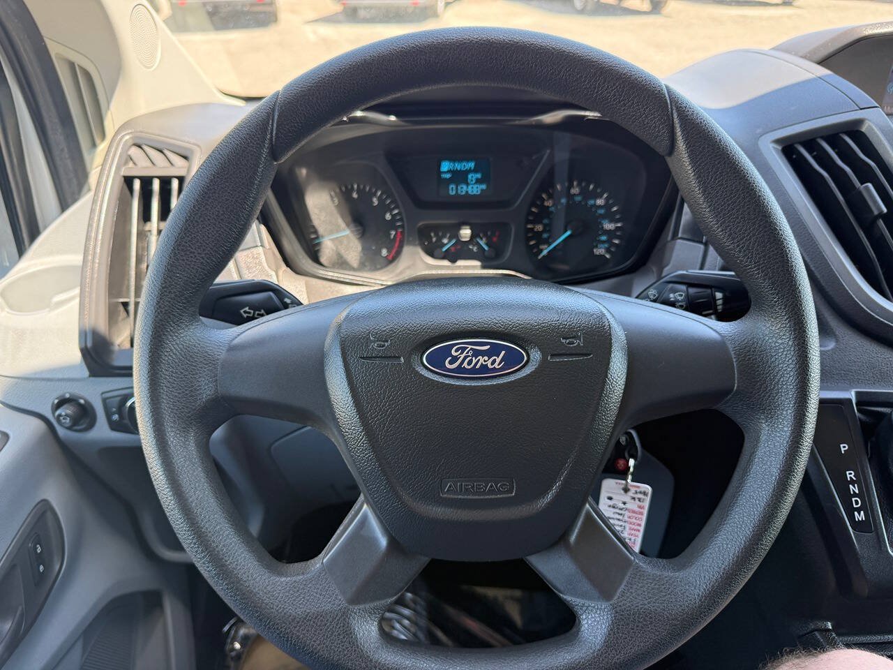 Used 2015 Ford Transit 150 130 Low Roof RWD image 28