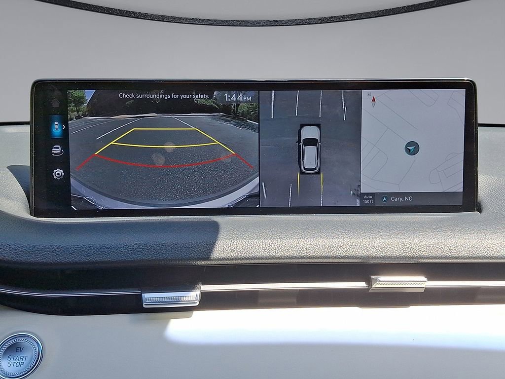 Used 2024 Genesis Electrified GV70 Advanced image 15