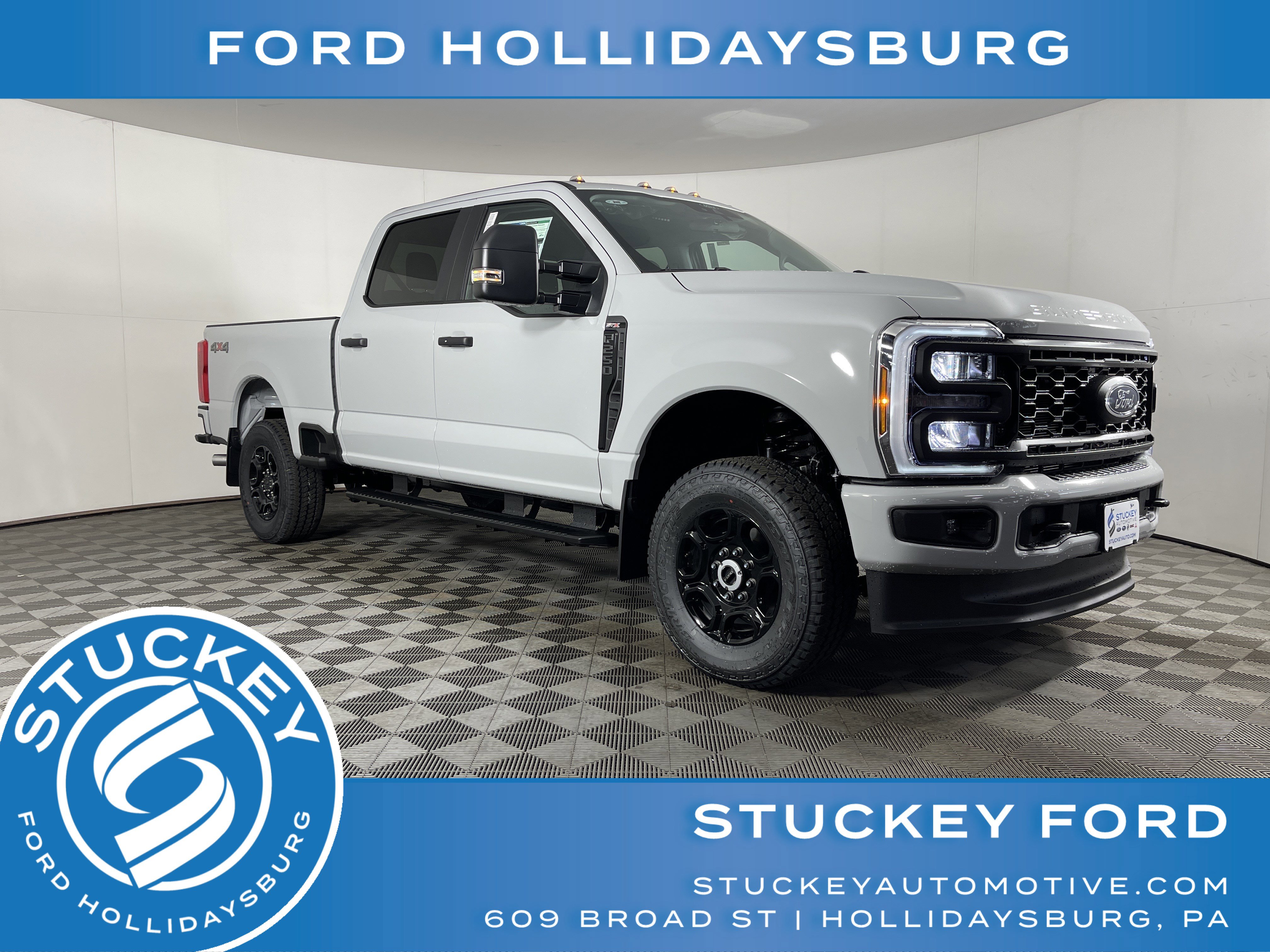 New 2026 Ford F250 4x4 Crew Cab Super Duty