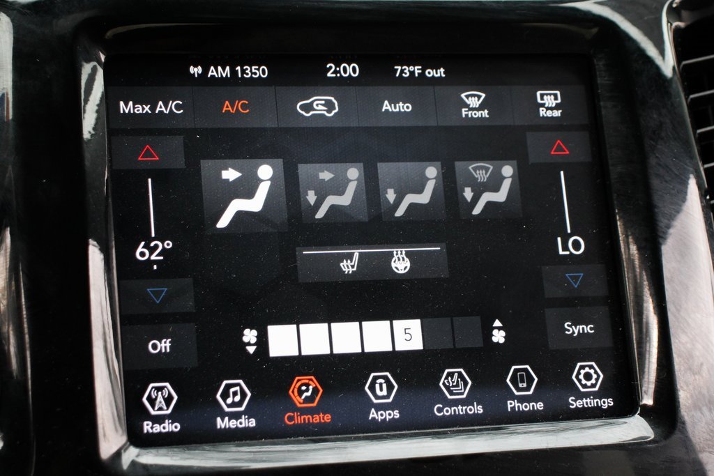 Used 2020 Jeep Cherokee Limited image 27