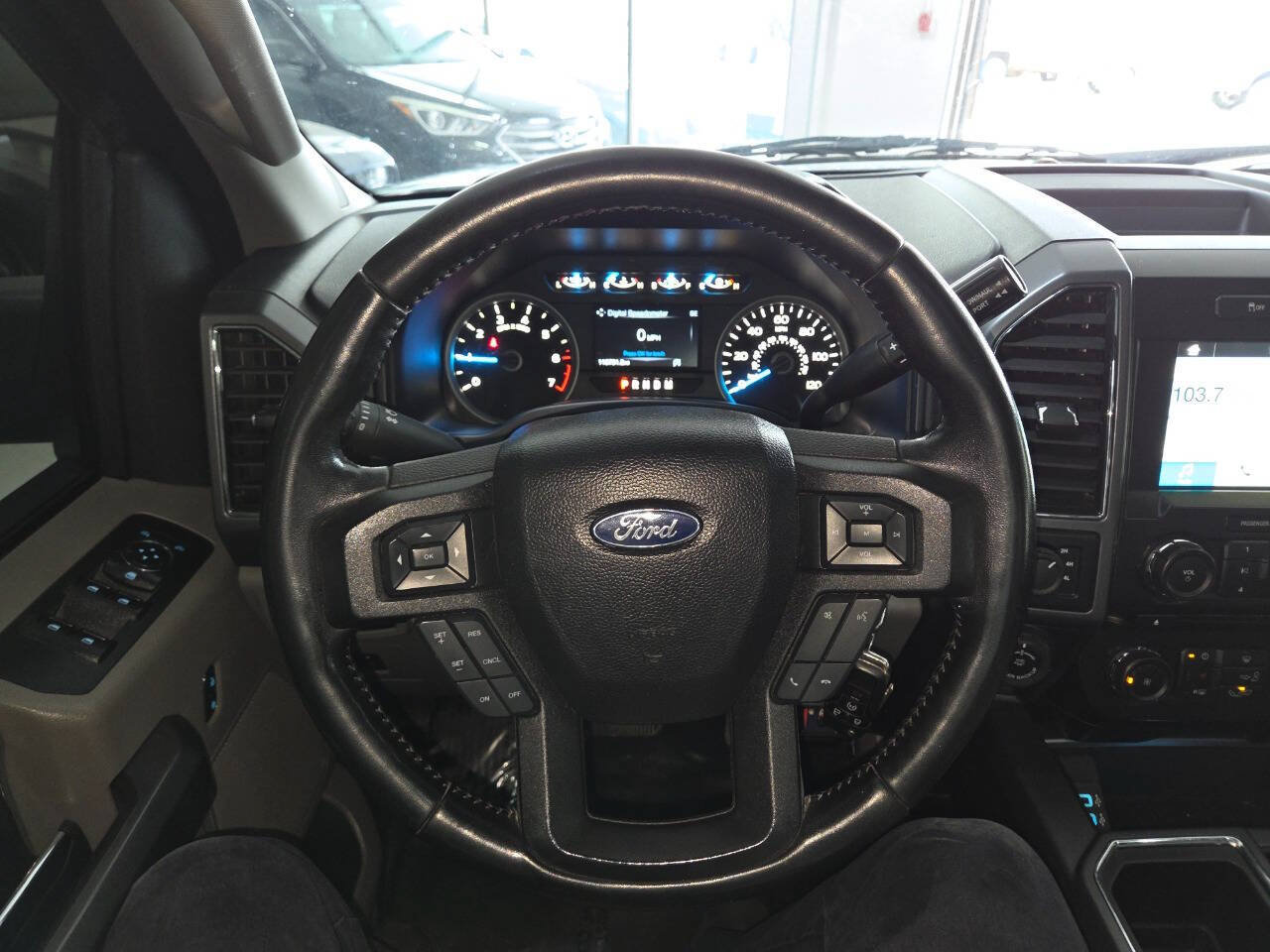 Used 2017 Ford F150 XLT w/ Equipment Group 302A Luxury AWD/4WD image 38