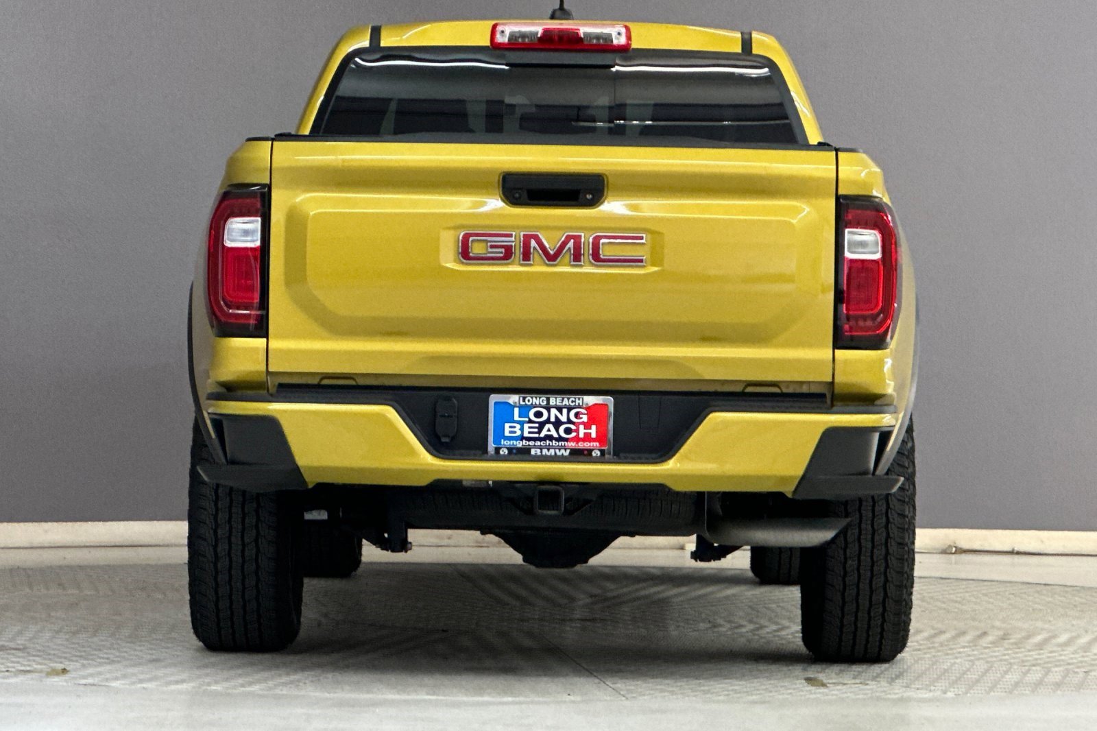 Used 2024 GMC Canyon Elevation w/ Convenience Package RWD image 9