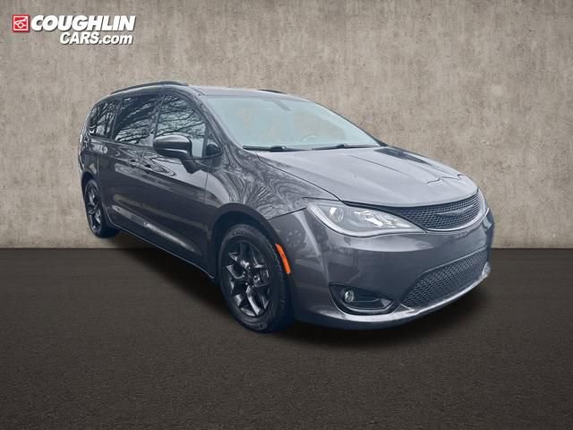 Used 2019 Chrysler Pacifica Touring-L Plus w/ S Appearance Package