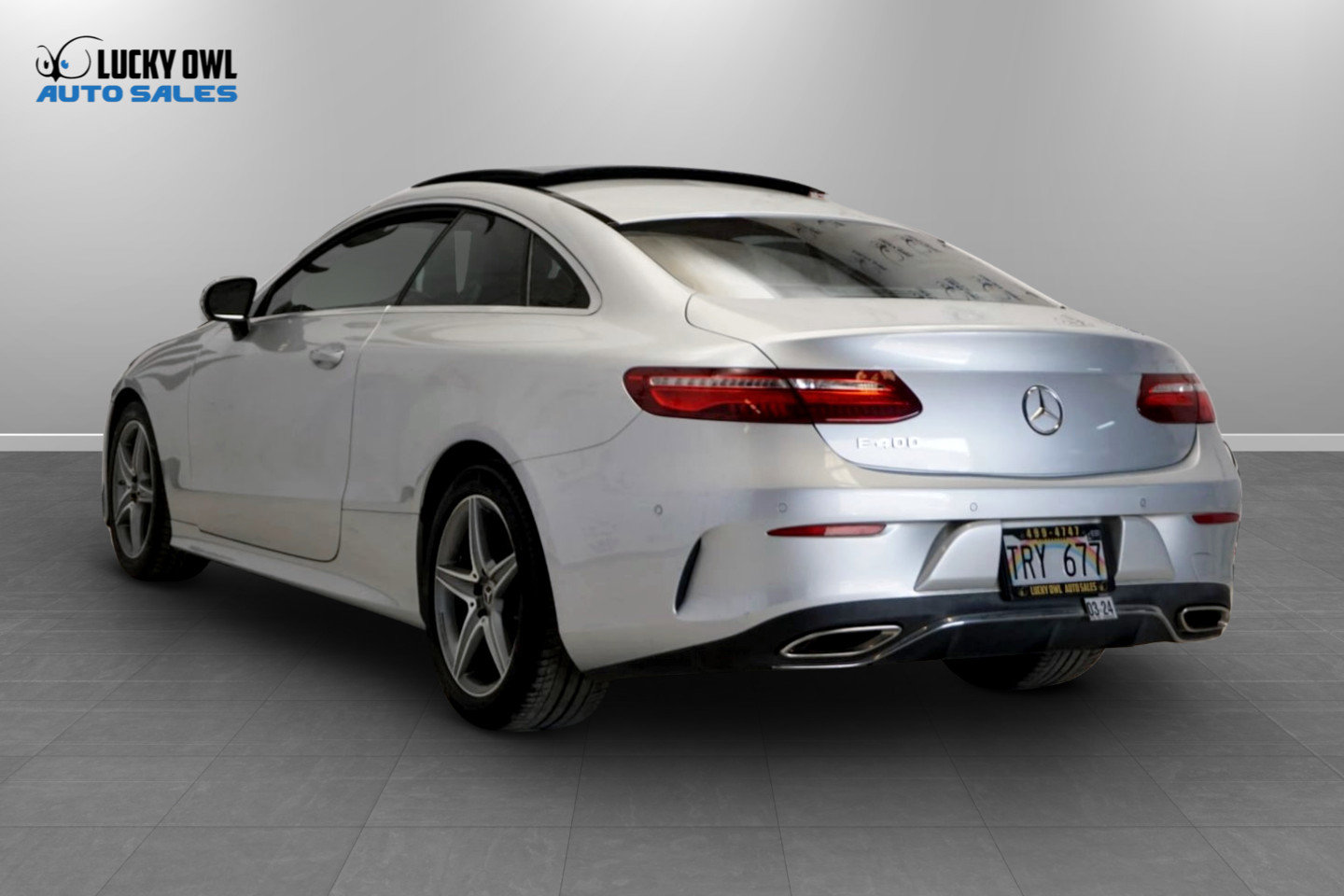 Used 2018 Mercedes-Benz E 400 Coupe image 5