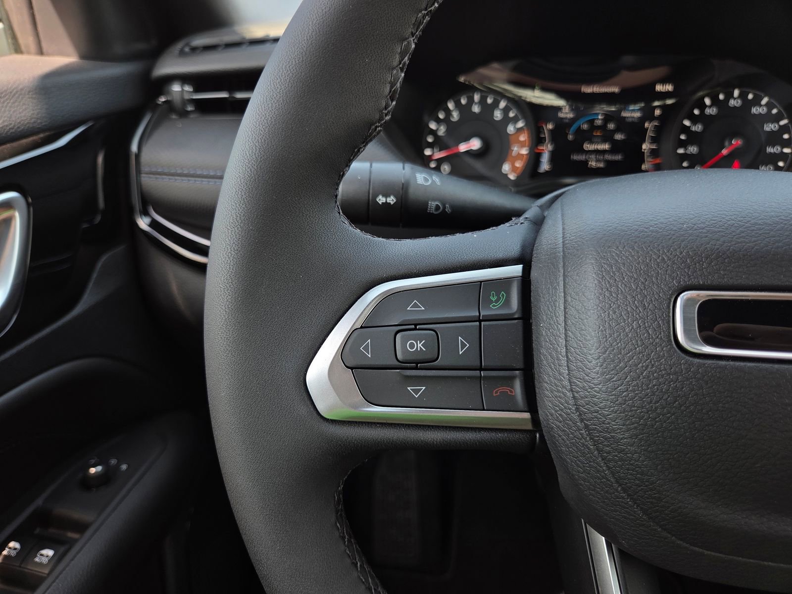 New 2026 Jeep Compass Latitude AWD/4WD image 21