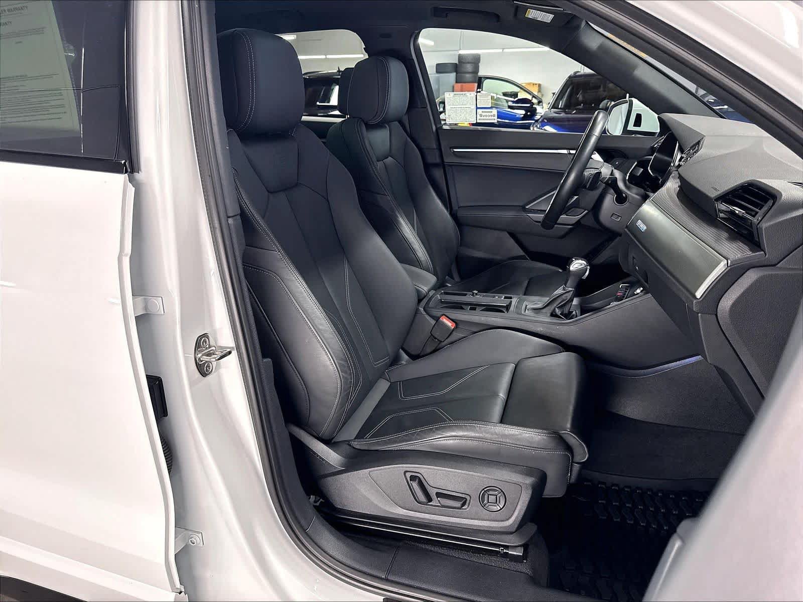 Used 2023 Audi Q3 2.0T Premium Plus w/ Premium Plus Package AWD/4WD image 10