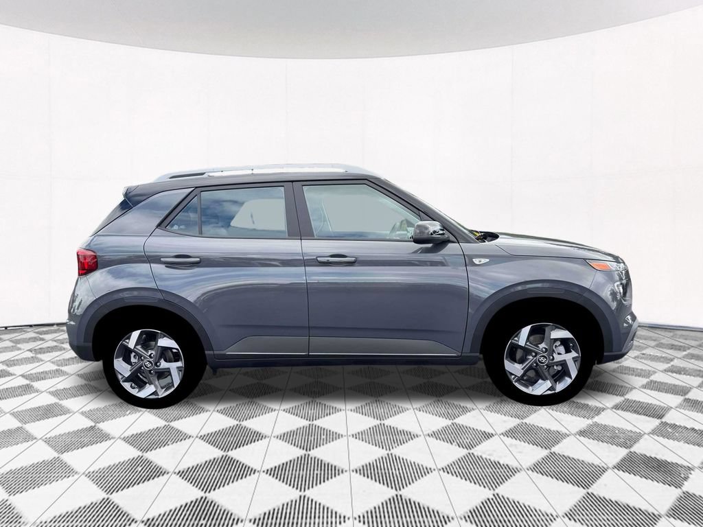 New 2026 Hyundai Venue SEL FWD image 14