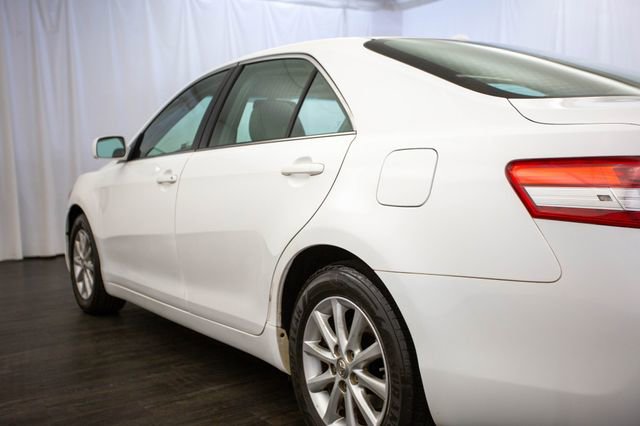 Used 2011 Toyota Camry XLE w/ XLE Extra-Value Pkg #2 image 32