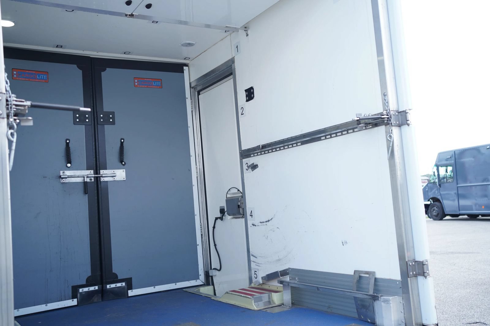 Used 2023 Ford E-350 and Econoline 350 Super Duty w/ Power Windows & Locks Group RWD image 12
