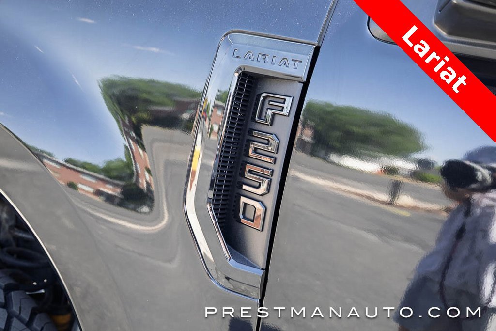 Used 2018 Ford F250 Lariat w/ Chrome Package image 47