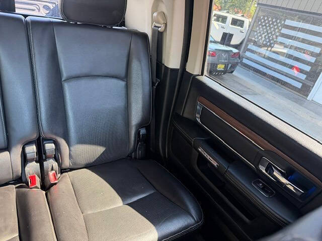 Used 2016 RAM 2500 Laramie w/ Sport Appearance Group AWD/4WD image 19