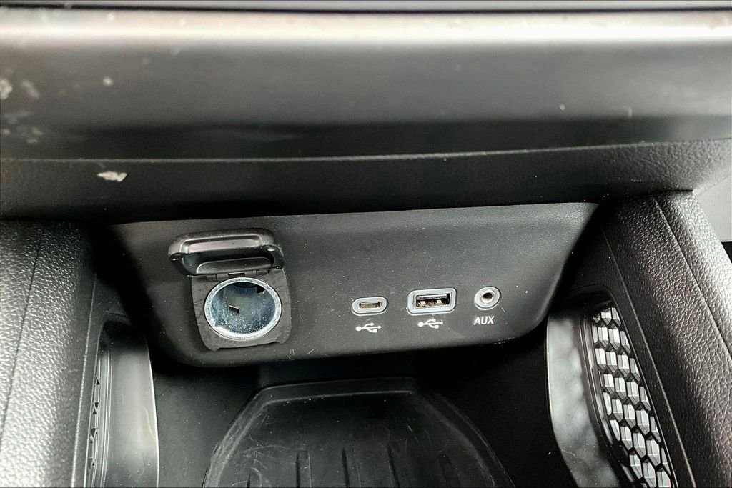 Used 2023 Chevrolet TrailBlazer RS w/ Sun and Liftgate Package AWD/4WD image 15