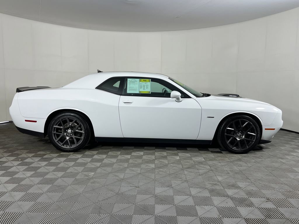 Used 2016 Dodge Challenger R/T Plus RWD image 5
