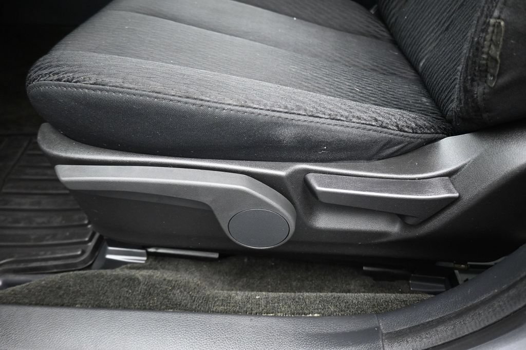 Used 2012 Subaru Outback 2.5i AWD/4WD image 12