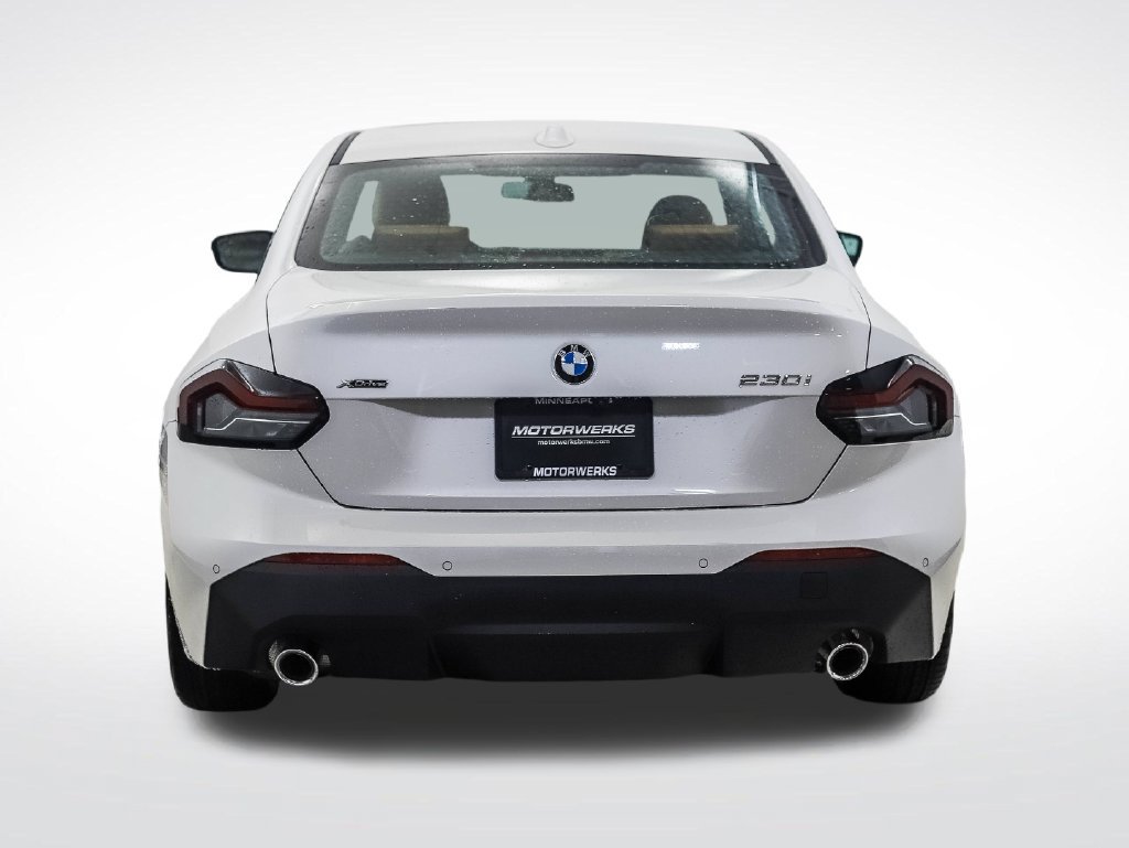 New 2026 BMW 230i xDrive Coupe w/ Convenience Package AWD/4WD image 4